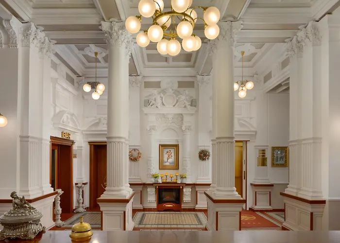 Boutique Seven DaysAlbergo